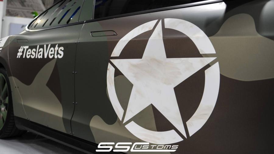  Tesla Model S TeslaVets Project by SS Customs 2014 года  (фото 9 из 14)